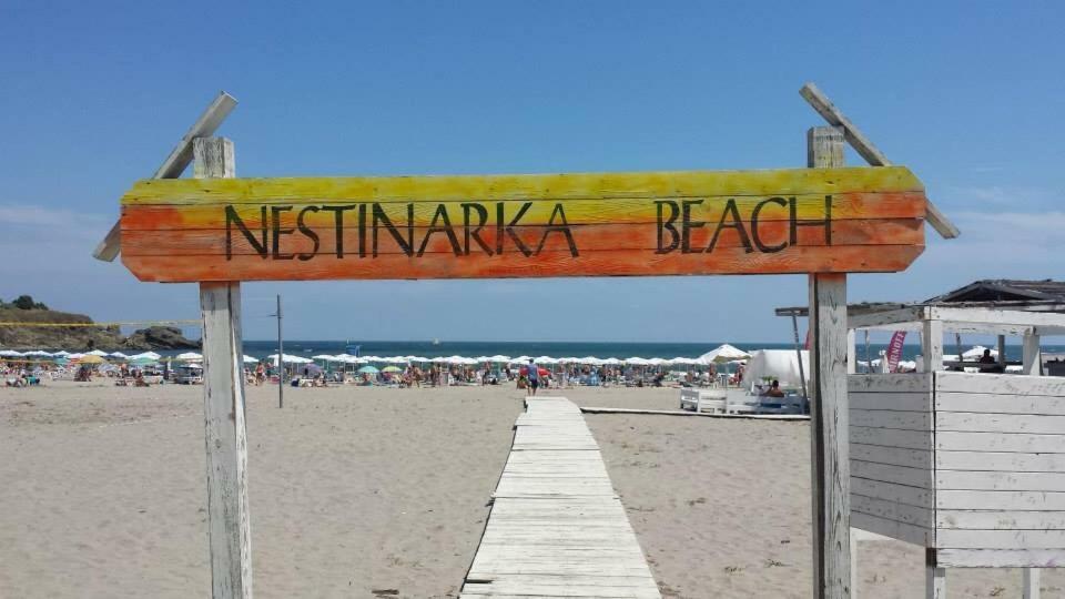Бунгала Калина - Нестинарка Tsarevo Εξωτερικό φωτογραφία